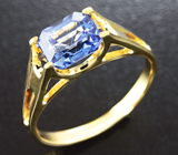 Золотое кольцо с ярким синим сапфиром 1,63 карат Золото