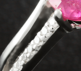 Прелестное серебряное кольцо с розовым сапфиром Серебро 925