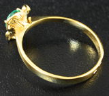 Золотое кольцо с необычайно-ярким уральским изумрудом 0,63 карат Золото