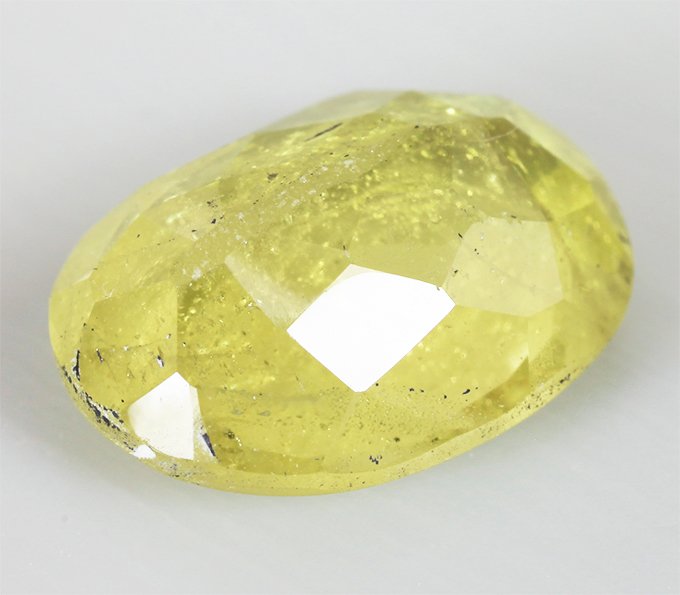 Крупный хризоберилл 4,56 карат купить в интернет магазине Серебряные ...