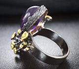 Серебряное кольцо со сливовым аметистом и перидотами