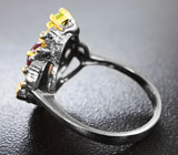 Серебряное кольцо c родолитами, диопсидом и перидотом