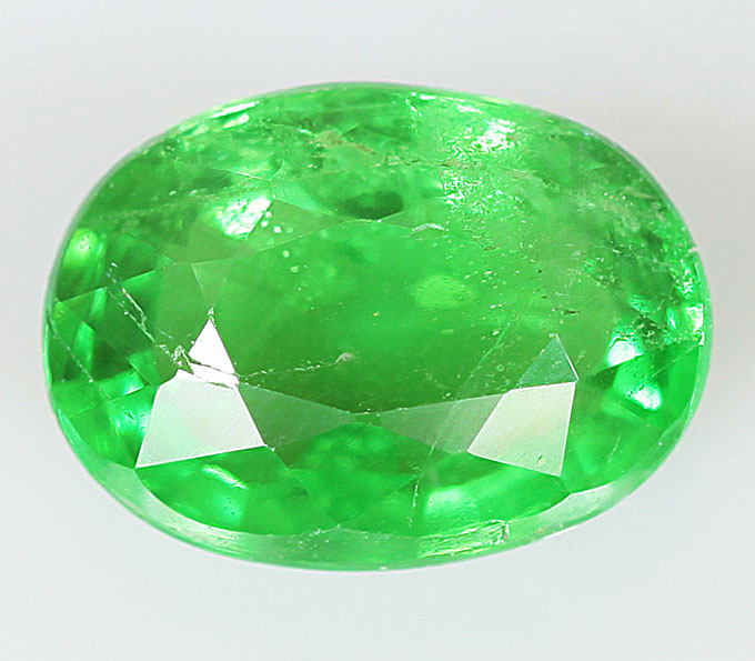Цаворит 0,9 карат