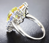 Яркое серебряное кольцо с лимонным цитрином, танзанитами и разноцветными сапфирами Серебро 925