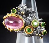 Серебряное кольцо с сапфиром, диопсидами и перидотами