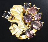Золотое кольцо с гранатами со сменой цвета 6,43 карат и бриллиантами Золото