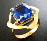 Золотое кольцо с флюоритом со сменой цвета 6,04 карата Золото