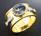 Кольцо с сапфиром и бриллиантами Золото