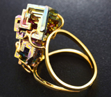 Золотое кольцо с кристаллами висмута 46,06 карата и родолитами Золото