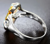 Серебряное кольцо с кристаллическими эфиопскими опалами и цаворитами Серебро 925