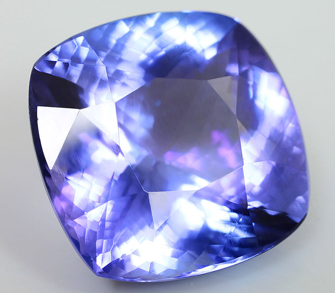 Заказать Кольцо с малым прямоугольным камнем: Топовый камень! Чистейший ...