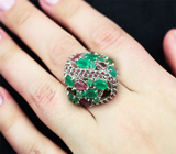 Крупное серебряное кольцо с зелеными агатами, родолитами, розовыми и желто-зелеными турмалинами Серебро 925