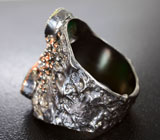Серебряное кольцо с зелеными агатами и мозамбикскими гранатами Серебро 925