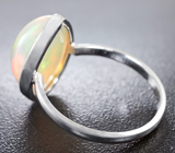 Золотое кольцо с топовым эфиопским опалом 5,56 карата Золото