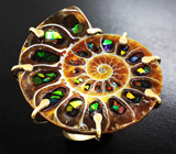 Золотое кольцо с крупным аммонитом 84,4 карата с мозаикой из аммолита Золото