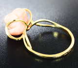 Золотое кольцо с натуральным резным кораллом 8,6 карата Золото
