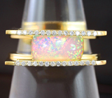 Кольцо с кристаллическим Welo опалом и бриллиантами Золото