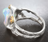 Серебряное кольцо с кристаллическим эфиопским опалом 3,3 карата и сапфирами