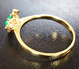 Золотое кольцо с ярким уральским изумрудом высокой чистоты 0,7 карата Золото