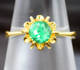 Золотое кольцо с уральским изумрудом высоких характеристик 0,95 карата без облагораживания Золото