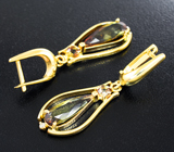 Золотые серьги с крупными контрастными андалузитами 4,22 карата и бриллиантами Золото