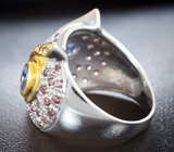 Серебряное кольцо «Сова» с танзанитами и родолитами Серебро 925