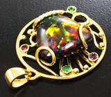 Золотой кулон с крупным топовым черным опалом 7,15 карата, цаворитами, шпинелями и бриллиантами Золото