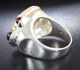 Серебряное кольцо с жемчугом и родолитами Серебро 925