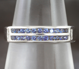 Стильное серебряное кольцо с синими сапфирами бриллиантовой огранки и бесцветными топазами Серебро 925