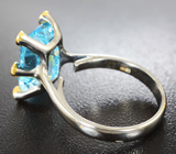 Серебряное кольцо с голубым топазом 8,54 карата лазерной огранки и синими сапфирами Серебро 925