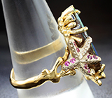 Кольцо с австралийским болдер опалом 13,48 карата, изумрудами, розовыми, синими и бесцветными сапфирами Золото