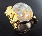 Серебряное кольцо с «призрачным» кварцем и родолитами