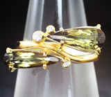 Золотое кольцо с контрастными андалузитами 2,52 карата и лейкосапфирами Золото