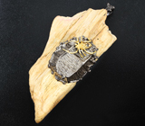 Серебряный кулон с древесиной и черной шпинелью Серебро 925