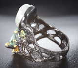 Серебряное кольцо с зеленым аметистом, жемчужиной, голубыми топазами, цитрином и перидотами
