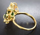 Золотое кольцо с "неоновым" полихромным турмалином 3,71 карата, сапфирами и бриллиантами Золото