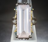 Серебряное кольцо с розовым кварцем, апатитами, голубыми топазами и аметистами