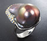 Серебряное кольцо с цветной жемчужиной барокко 36,1 карата и синими сапфирами