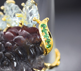 Золотое кольцо с удивительным резным кварцем «7 Melody» 30,9 карата, резными бериллами и цаворитами Золото