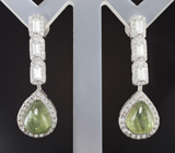 Элегантные серебряные серьги с зелеными сфенами Серебро 925