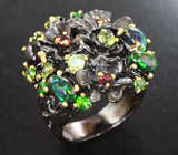 Серебряное кольцо с кристаллическими черными опалами, перидотами, диопсидами и гранатами Серебро 925