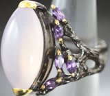 Серебряное кольцо с розовым кварцем 18+ карат и аметистами