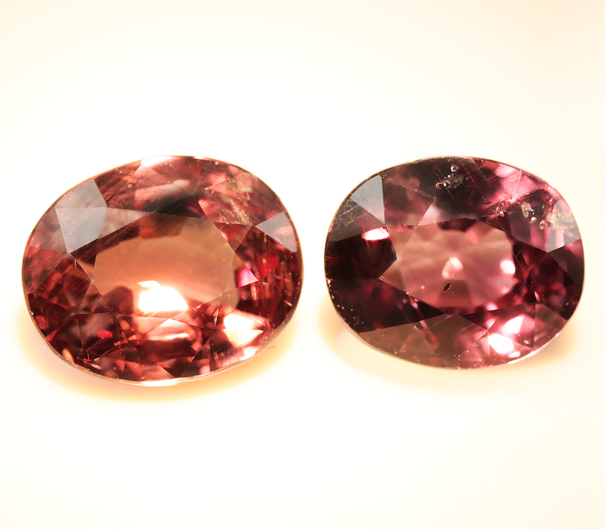 Гранатовая 4. Гранат со сменой цвета купить. Синий гранат \альмандин\. Гранатовая 4. Сок гранат 2л.