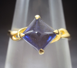 Золотое кольцо с синим сапфиром "сахарная голова" 4,41 карата Золото