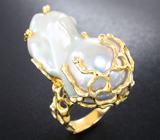Золотое массивное кольцо с крупной морской жемчужиной барокко 38,94 карата и бриллиантами! Исключительный люстр Золото