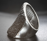 Стильное серебряное кольцо c черными шпинелями Серебро 925