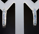 Стильный серебряный комплект с синими сапфирами бриллиантовой огранки Серебро 925
