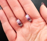 Яркие серебряные серьги с пурпурно-розовыми и бесцветными сапфирами бриллиантовой огранки Серебро 925
