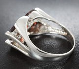 Оригинальное серебряное кольцо с мозамбикскими гранатами Серебро 925