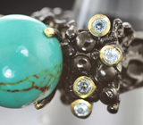Серебряное кольцо cо сферой бирюзы и голубыми топазами Серебро 925